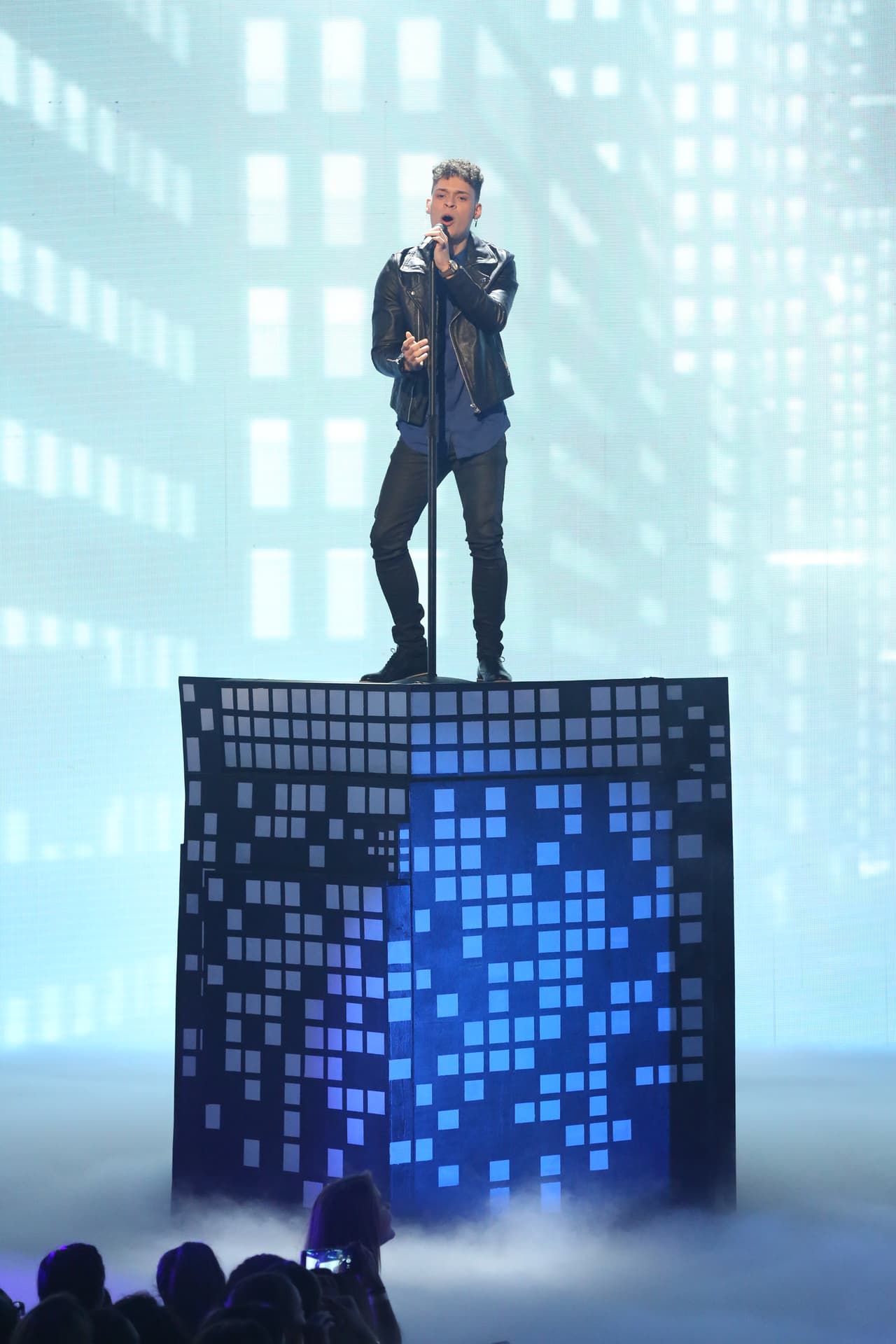 El stage lo ama, y sus seguidoras también.