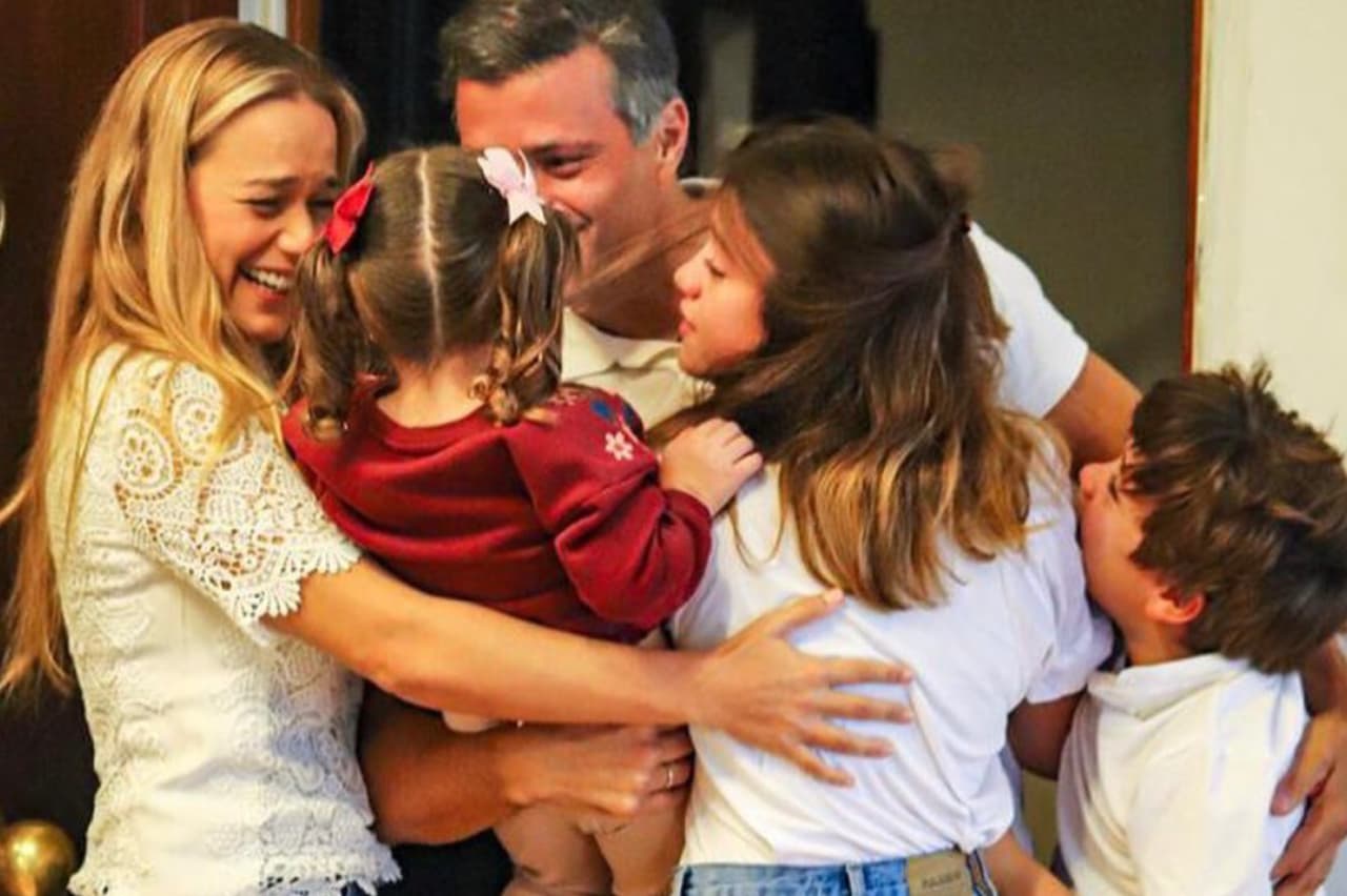El opositor venezolano Leopoldo López ya está con su familia en Madrid