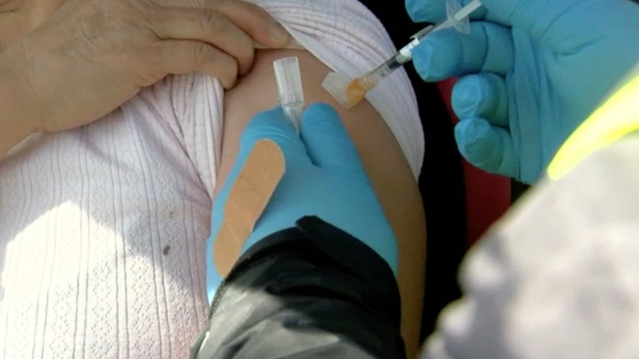 Los menores de 5 años en adelante son elegibles para la 
<a href="https://www.univision.com/local/houston-kxln/memorial-hermann-de-houston-recibira-mas-de-16-500-dosis-de-la-vacuna">vacuna de Pfizer. </a>