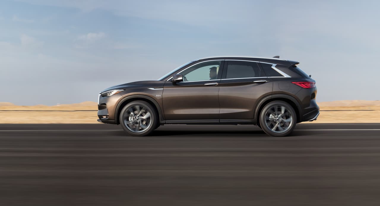 <b>Infiniti QX50 2019</b>
<br>El diseño de esta SUV vuelve a mostrar líneas profundas y artísticas, muy consonas con el actual estilo de diseño de Infiniti, que da prioridad a unas curvas bien definidas.