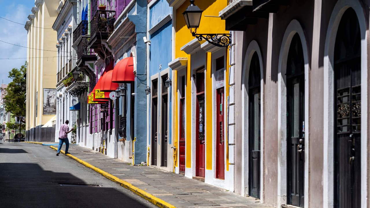 Alcalde anuncia reparaciones en el Viejo San Juan y fecha del encendido navideño