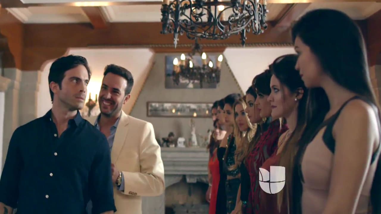 Pero su verdadero destino era una casa de citas, en la que eran obligadas a tener intimidad con otros hombres.