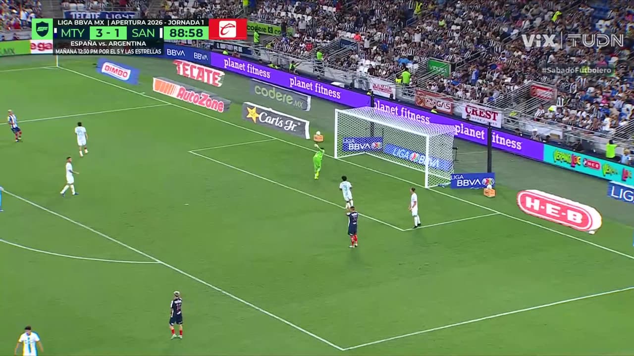 El delantero Djuka podría salir de Rayados