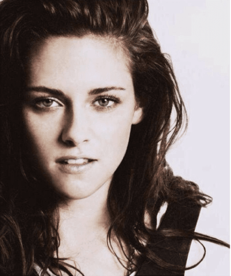 A este amorío entre Kristen y el director Rupert Sanders hay que agregarle que este último estaba casado mientras la actriz también engañaba a Pattinson.