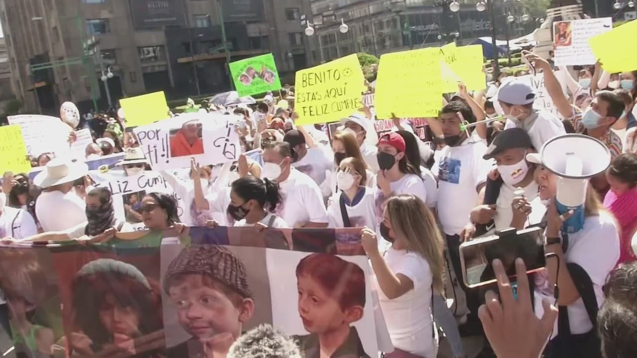 En el día de su cumpleaños, familiares y amigos de Octavio Ocaña se reunieron para exigir la verdad sobre su fallecimiento