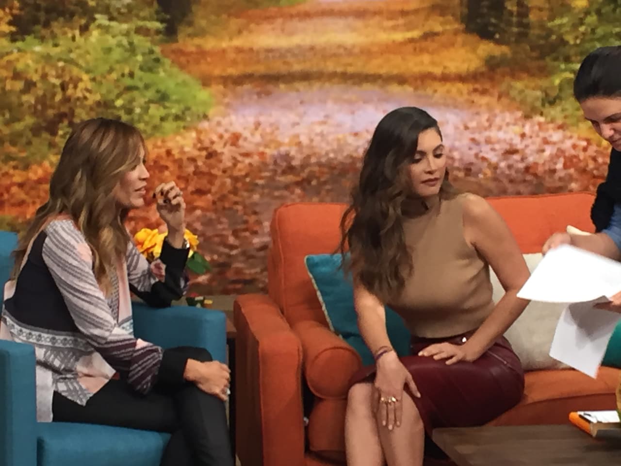 Chiqui estaba muy pendiente de cada detalle previo al estreno de su segmento.