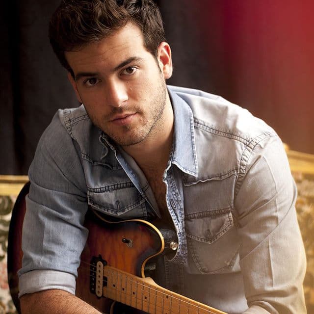 Donde fue el feliz y orgulloso ganador.