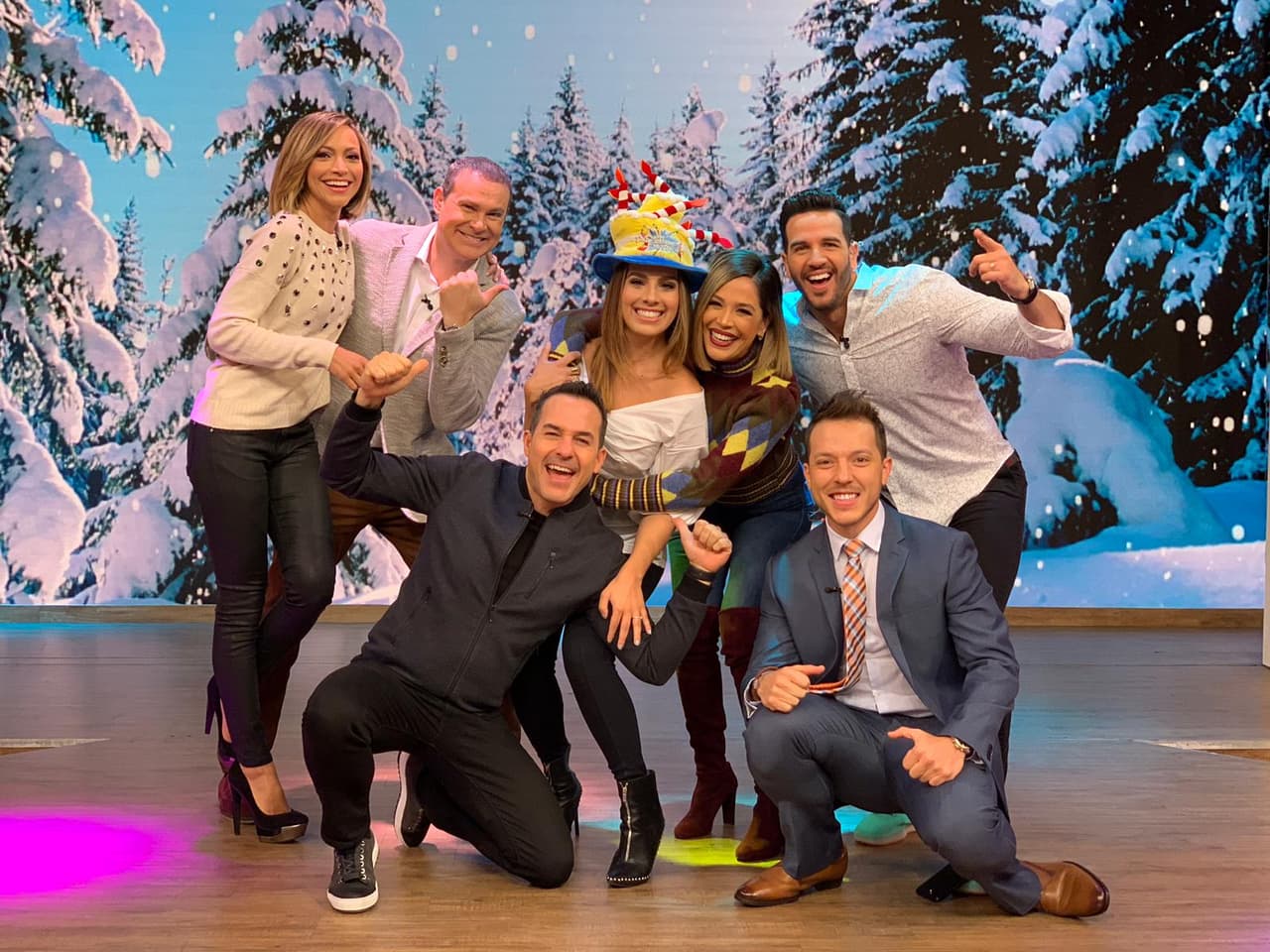 Además recordó que "empecé como intern y hoy en día puedo decir que he vivido mi sueño de convertirme en corresponsal de moda para el programa que veía cuando pequeña".