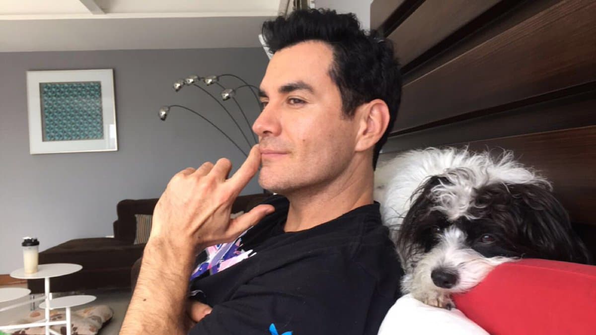 Este peludito se llama Justino, ¿no es adorable?