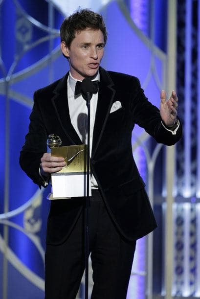 Eddie Redmayne dijo que pospuso su luna de miel para ir a la ceremonia.