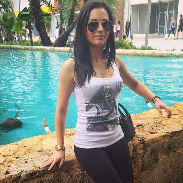 Irina Baeva dio vida a Daniela Montenegro una joven atrevida, bella, pero muy problemática.