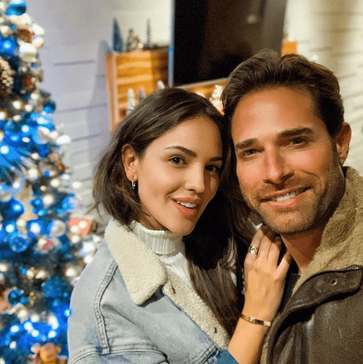Sebastián Rulli y Eiza González se reencontraron después de siete años de haber formado la pareja romántica joven de 'Amores verdaderos'.