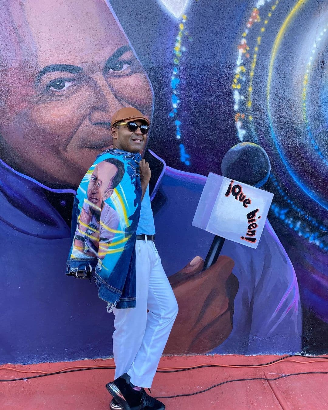 Tony Dandrades sí es profeta en su tierra. Este mural que le hace homenaje nos llena a todos de orgullo.