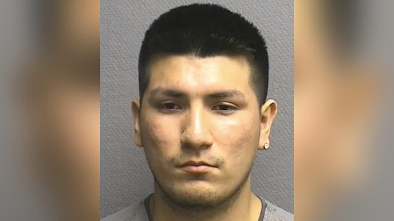 Autoridades de Houston buscan a un mexicano acusado de asesinato que escapó tras cortar el grillete con el que lo vigilaban