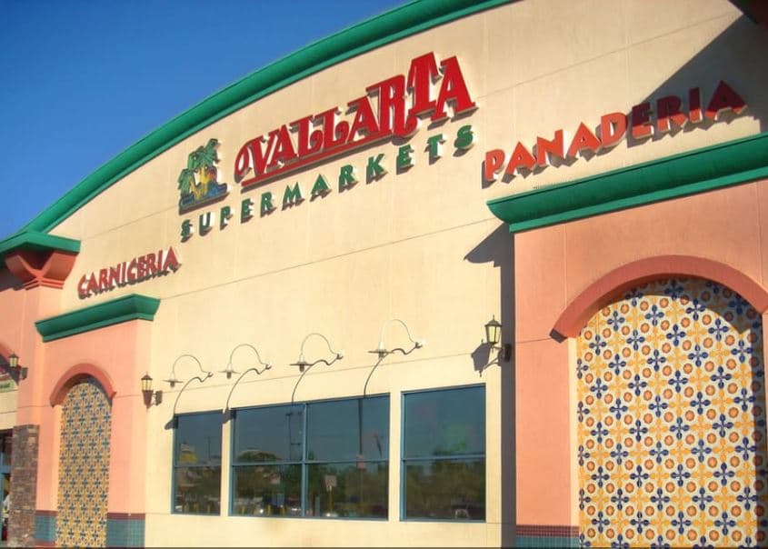 <b>Winnetka</b>: La entrega de regalos está prevista para el sábado 14 de diciembre 19725 Vanowen St. desde las 11am hasta las 2pm.