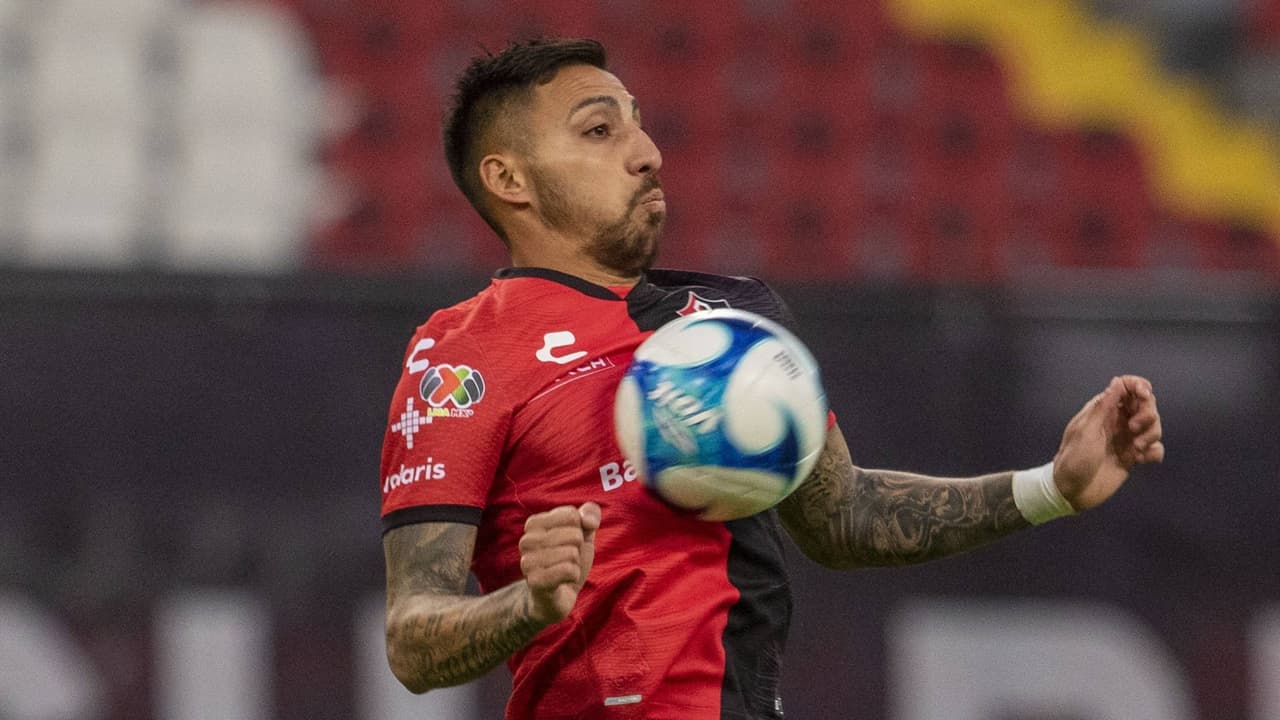 Correa recibe castigo menor ante situación con árbitro