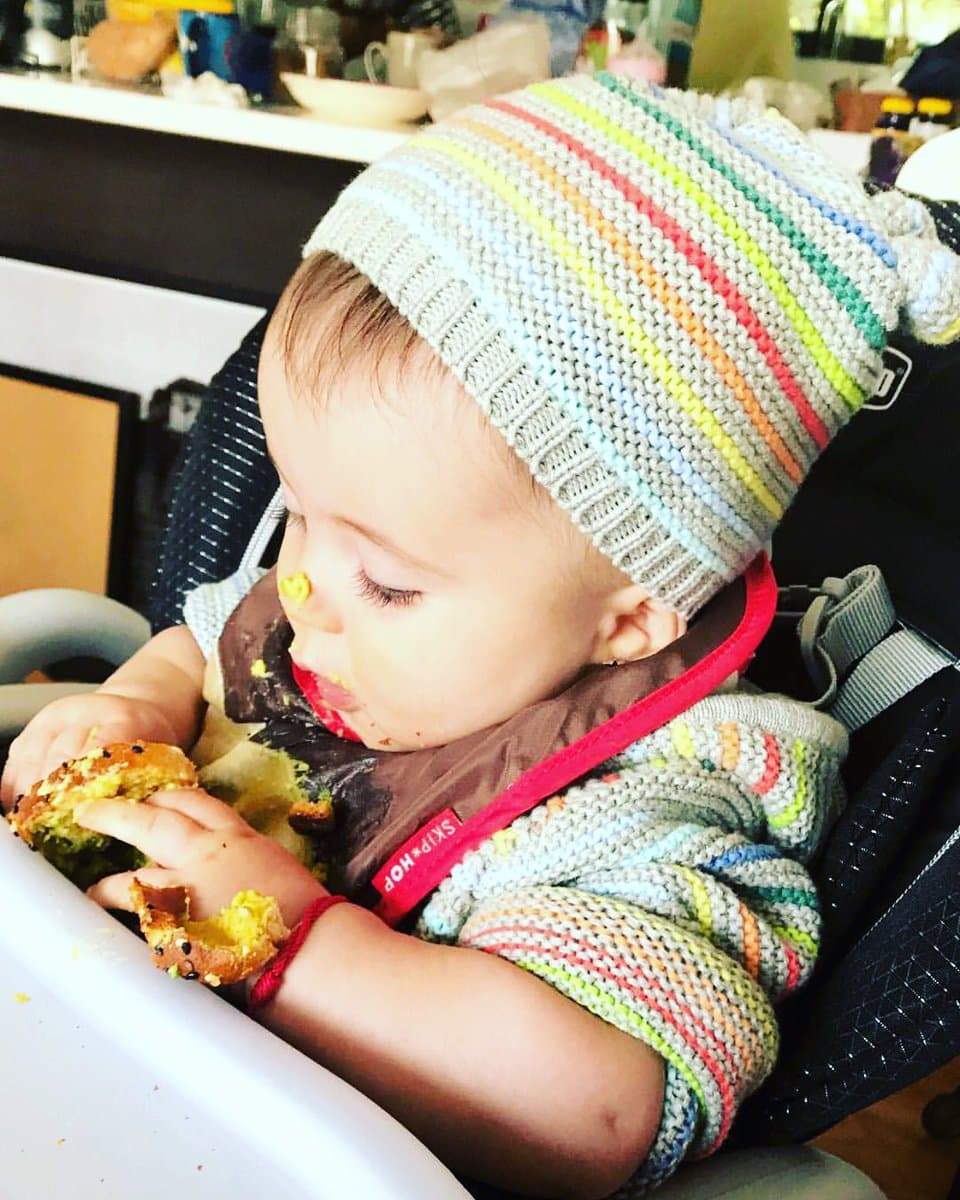 Lúa es la sensación de las redes sociales, y es que es simplemente adorable en cualquier momento, desde que despierta hasta al hacer cualquier tipo de gracia, alcanzando miles de 'likes' en Instagram o Twitter de su famosa mamá.