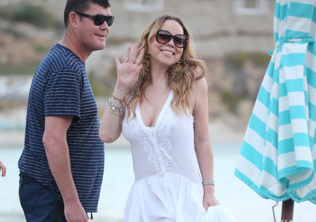 El diario Daily Mail publicó que Mariah es una mujer de costumbres muy arraigadas por lo que se rehusó a dormir en la misma cama que su prometido, sino hasta casarse.
