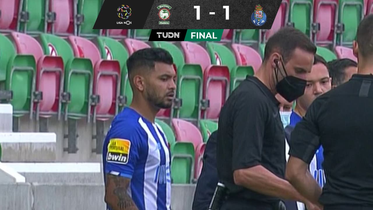 Entre rumores de su salida, 'Tecatito' Corona juega con Porto