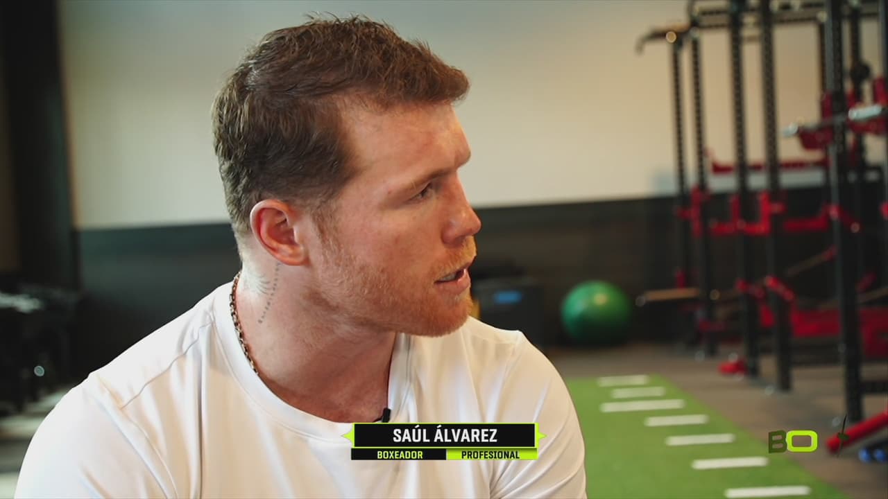 Canelo revela cómo se prepara para su pelea en la madrugada