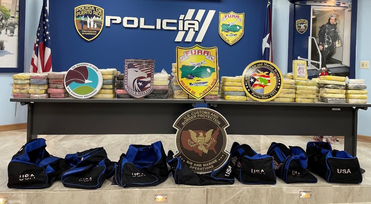 FURA ocupa millonario cargamento de cocaína en Fajardo