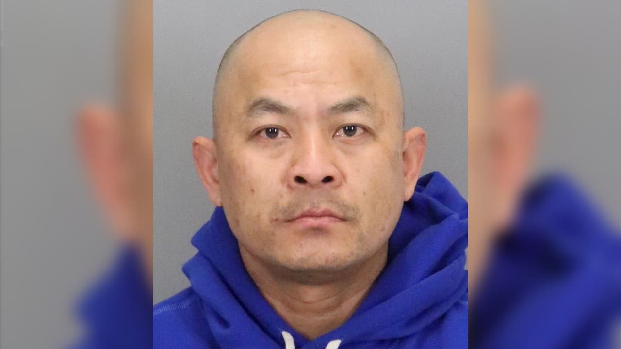 La policía arrestó a Chuong Ho como el principal sospechoso y autor intelectual criminal responsable de operar estos casinos clandestinos, señaló la policía.
<br>