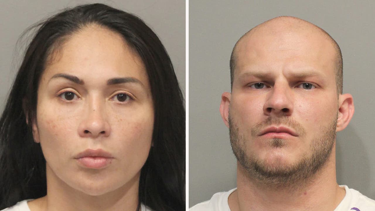 La pareja está recluida en la cárcel del condado Harris y se espera que se presenten ante un juez el jueve 28 de julio.