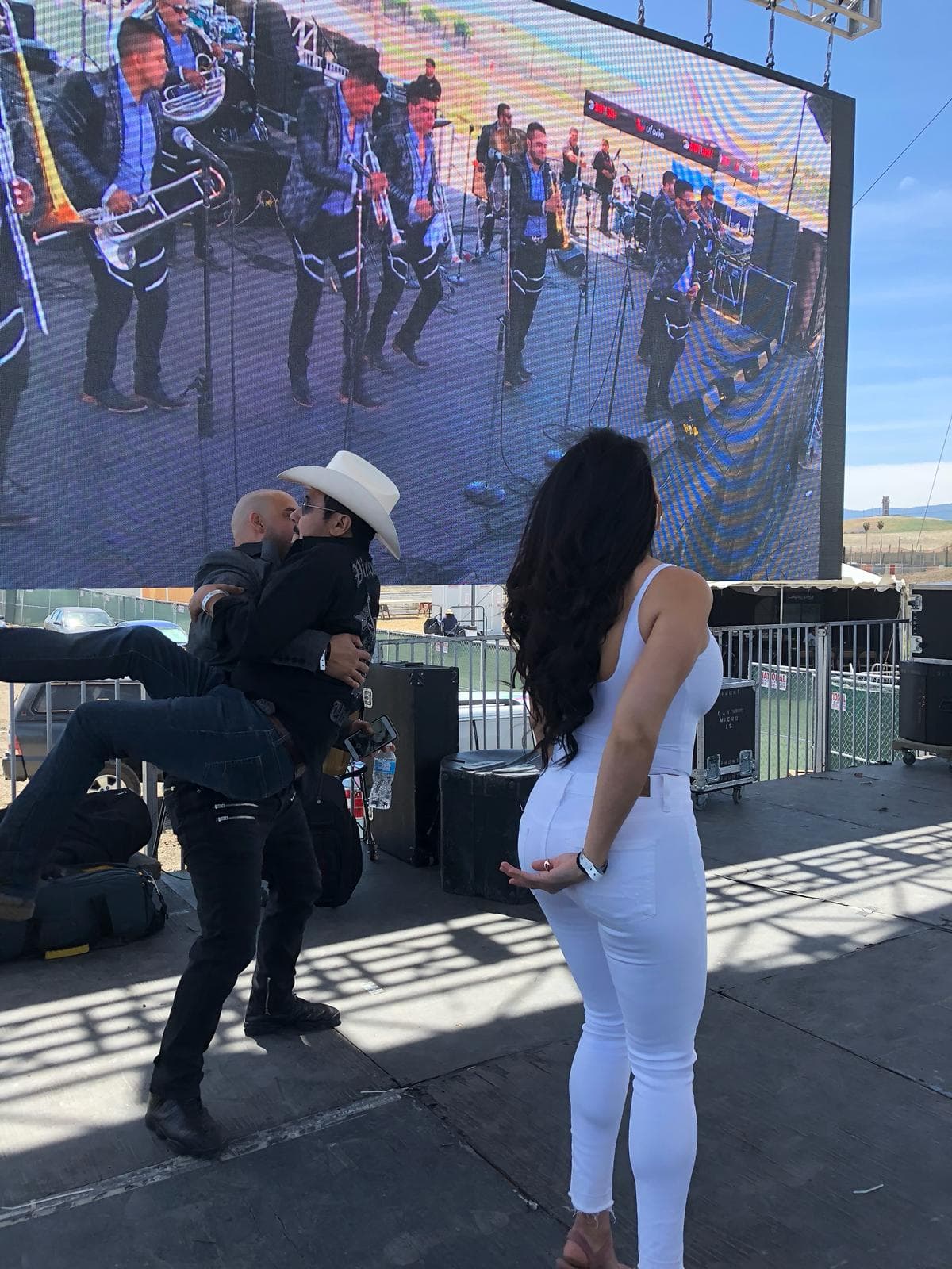 Pareciera increíble, pero El Pelón sí pudo con El Feo.