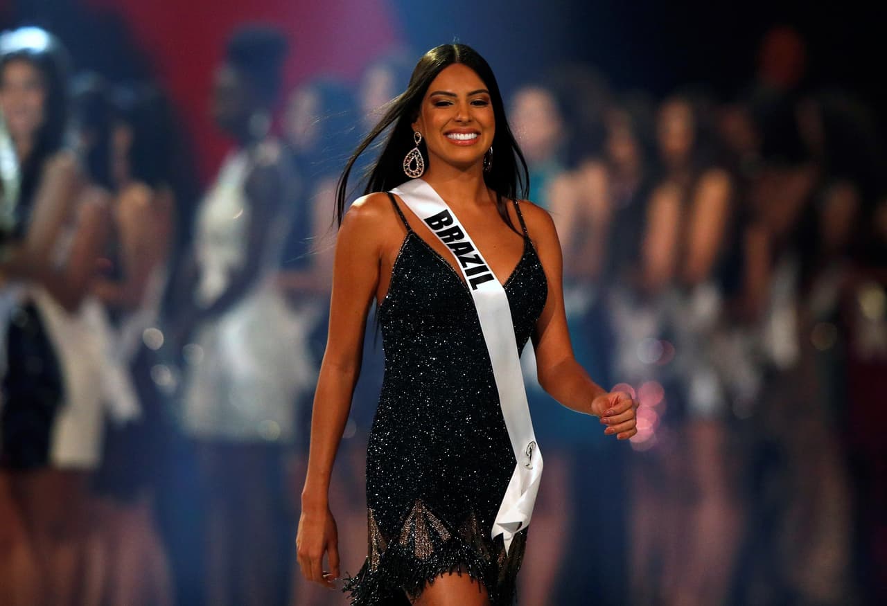 La modelo Mayra Dias, representante de Brasil, también entró entre las primeras 20 finalistas, aunque no logró pasar a las 10.