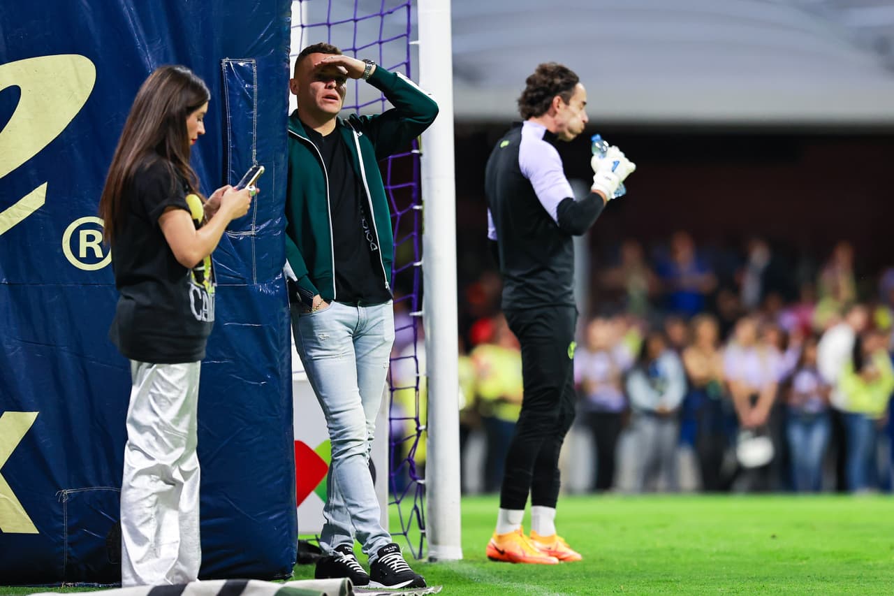 ¿Despedida? 'Cabecita' aparece en el Azteca tras jugar con el Sub-23 del América 
