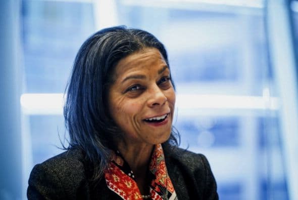 88.- RISA LAVIZZO-MOUREY: Nació en 1954 y es la fundadora y CEO de la Fundación Robert Wood Johnson, una de las mayores organizaciones filantrópicas de EEUU.