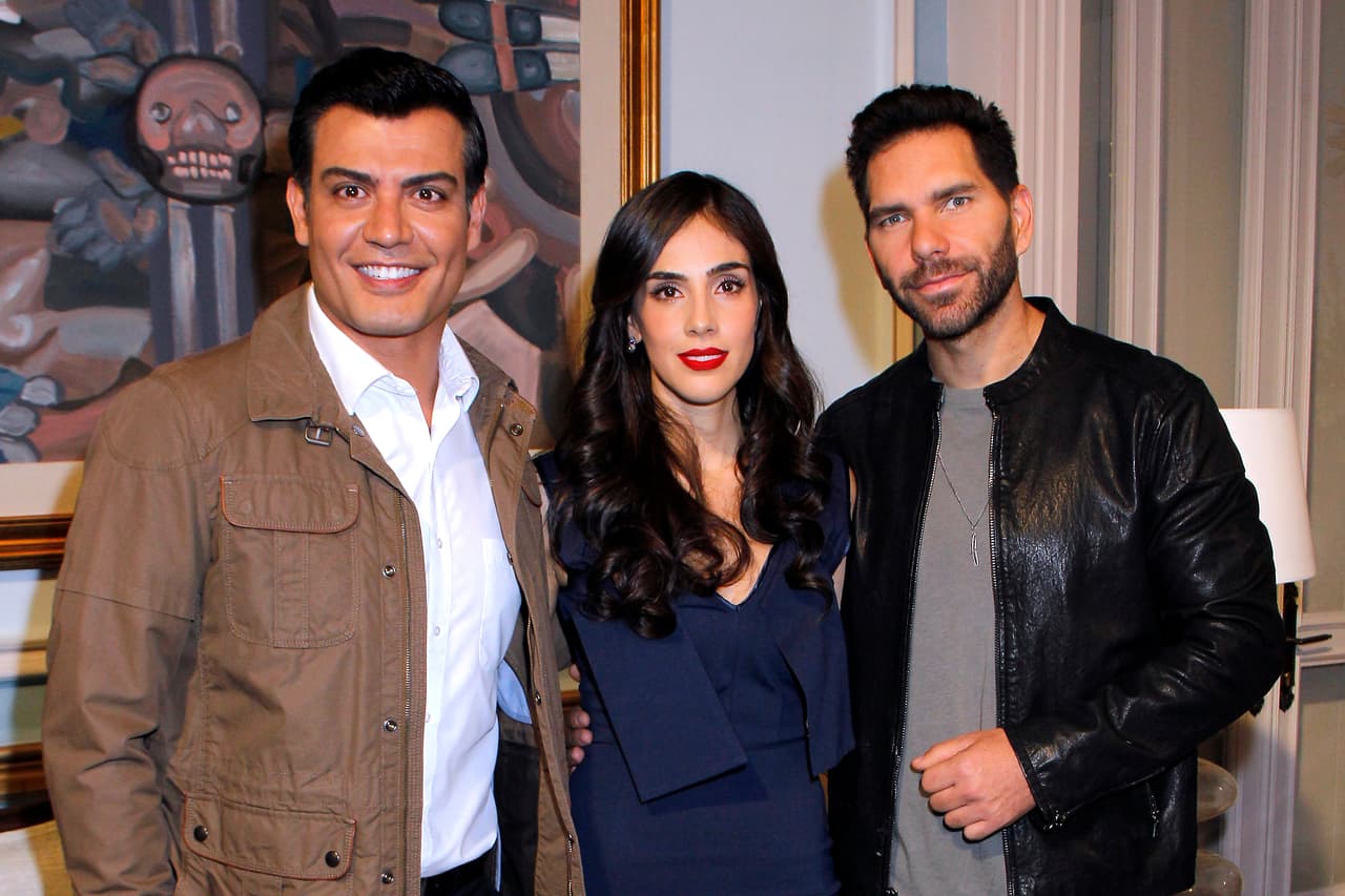 En 2019, Televisa decidió hacer un remake estelarizado por Sandra Echeverría, Andrés Palacios y Arap Bethke.