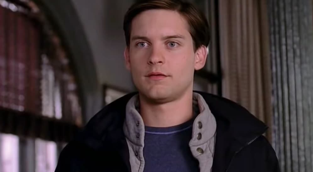 <b>Tobey Maguire</b>
<br>Originario de Santa Mónica, California, Maguire fue el primer actor en darle vida a Peter Parker/Spider-Man en un largometraje live-action de Hollywood y lo hizo durante toda la trilogía.
<br>