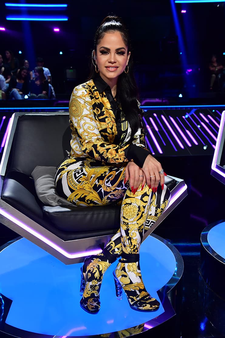 Ahora ella tiene la misión de contribuir en la elecci´ón de la Reina de la Canción.
<br>