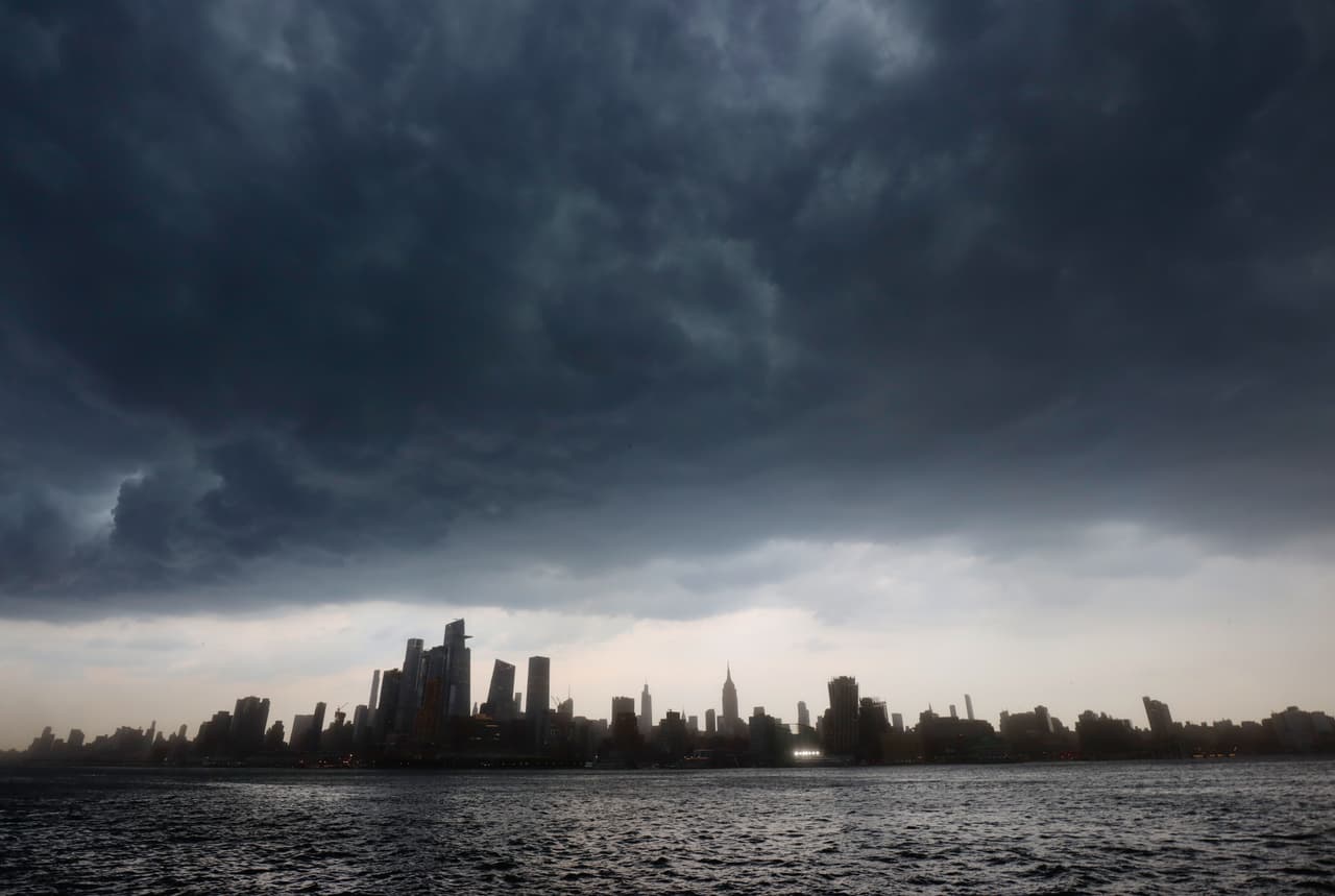 Entra en efecto vigilancia de tormenta severa para zonas de Nueva York y Nueva Jersey