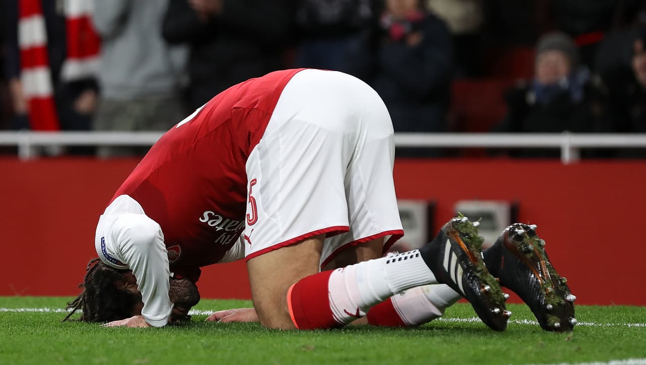 Tras quedarse por fuera de Champions League tras más de una década, Arsenal ha vivido la salida de varias de sus figuras y está en una renovación al interior de un equipo golpeado.