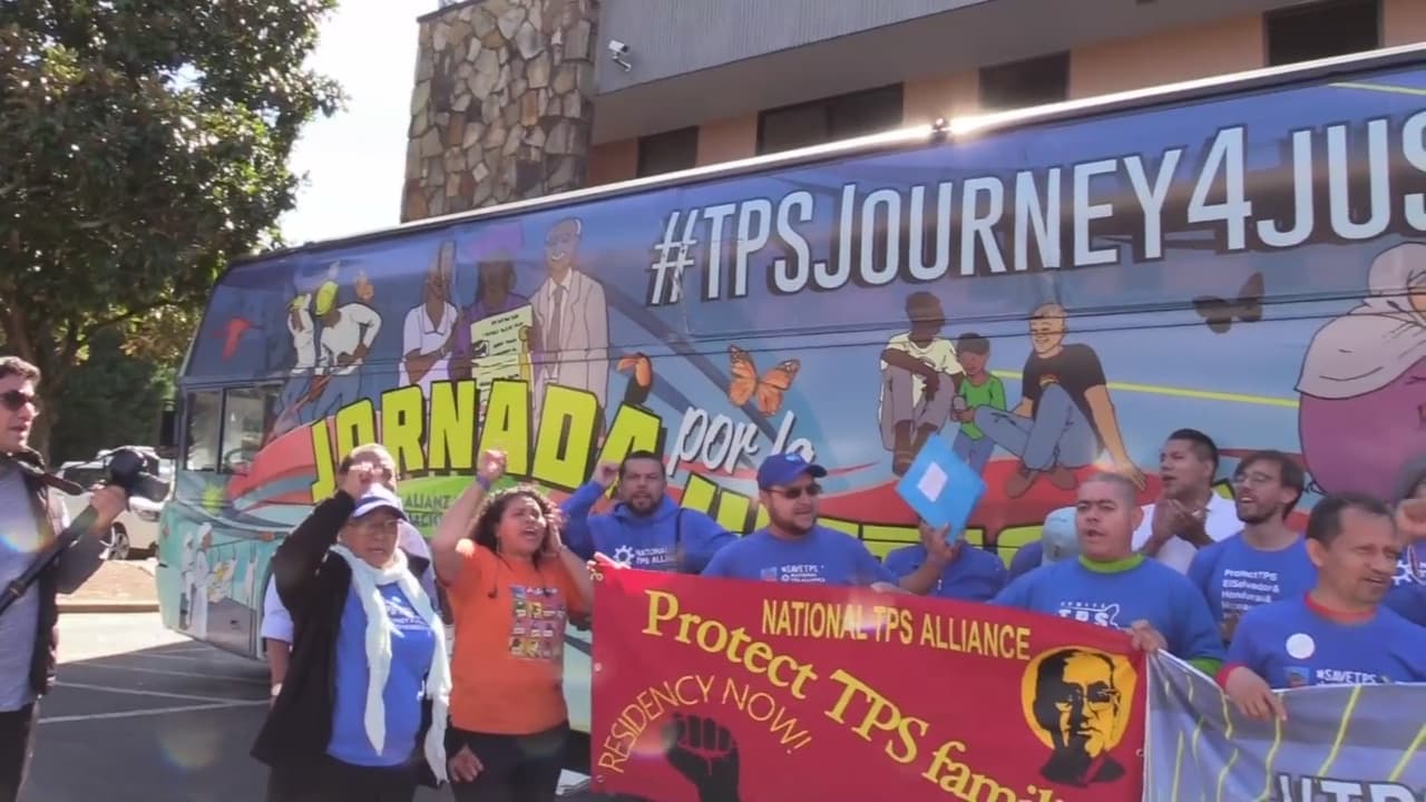 "Autobús de la esperanza" llega a Georgia para defender a beneficiarios del TPS