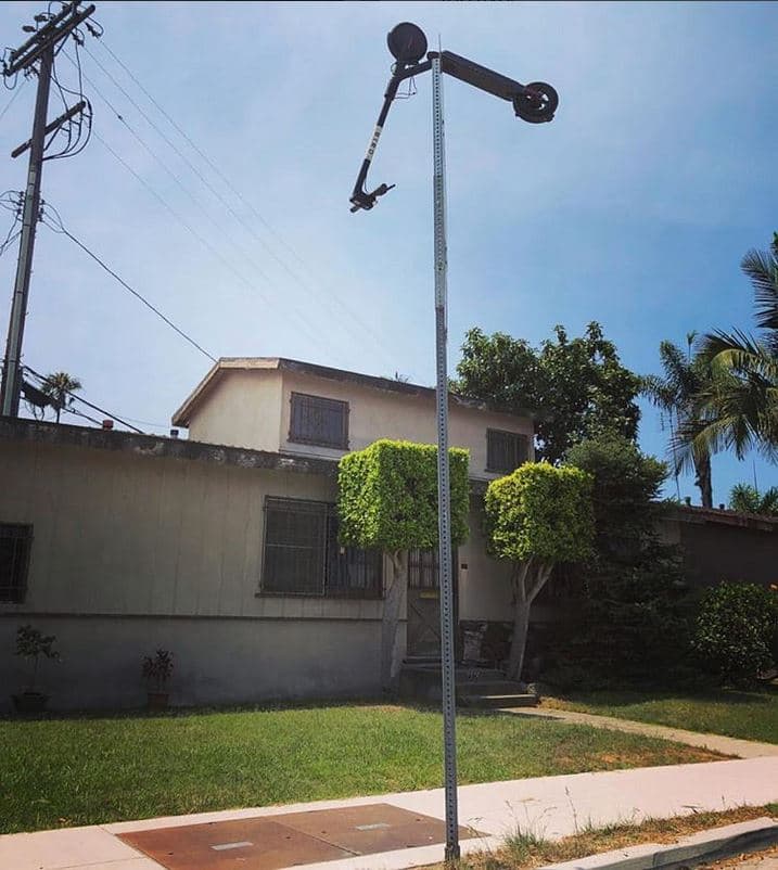 El precio de cada una de las unidades de Bird es desconocido, pero búsquedas on-line de productos similares arrojan resultados con precios que merodean los $1,000 por cada uno de los scooters.