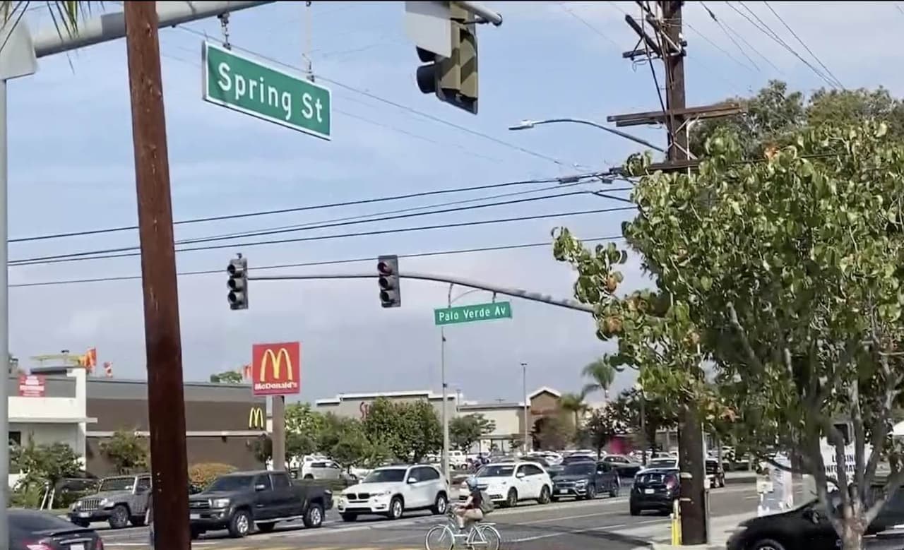 Los familiares pide que se investiguen los hechos y que se arreste al oficial de seguridad que detonó el disparo contra Manuela.