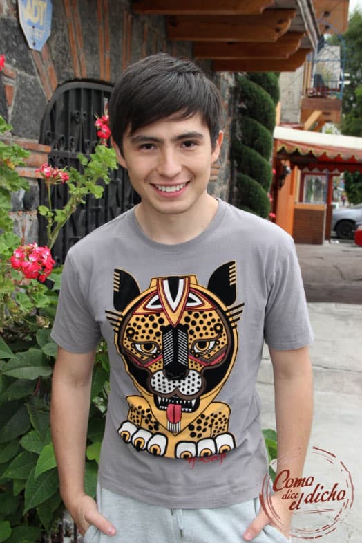 <b>Luis</b> ha trabajo en programas exitosos,
<b><a href="http://www.univision.com/series/como-dice-el-dicho">'Como dice el dicho'</a></b> es uno de ellos'.