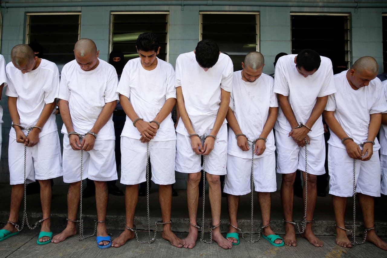 Trump miente al culpar a Obama por el origen y expansión de la pandilla MS-13 en EEUU