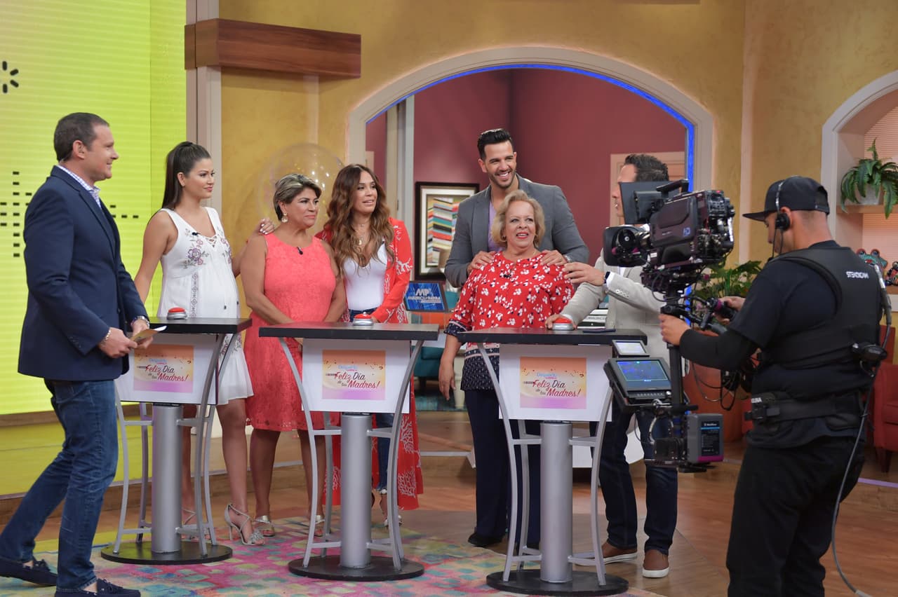 Estas mamitas querían acompañar a sus hijos en el que también era el festejo por el Día de las Madres.