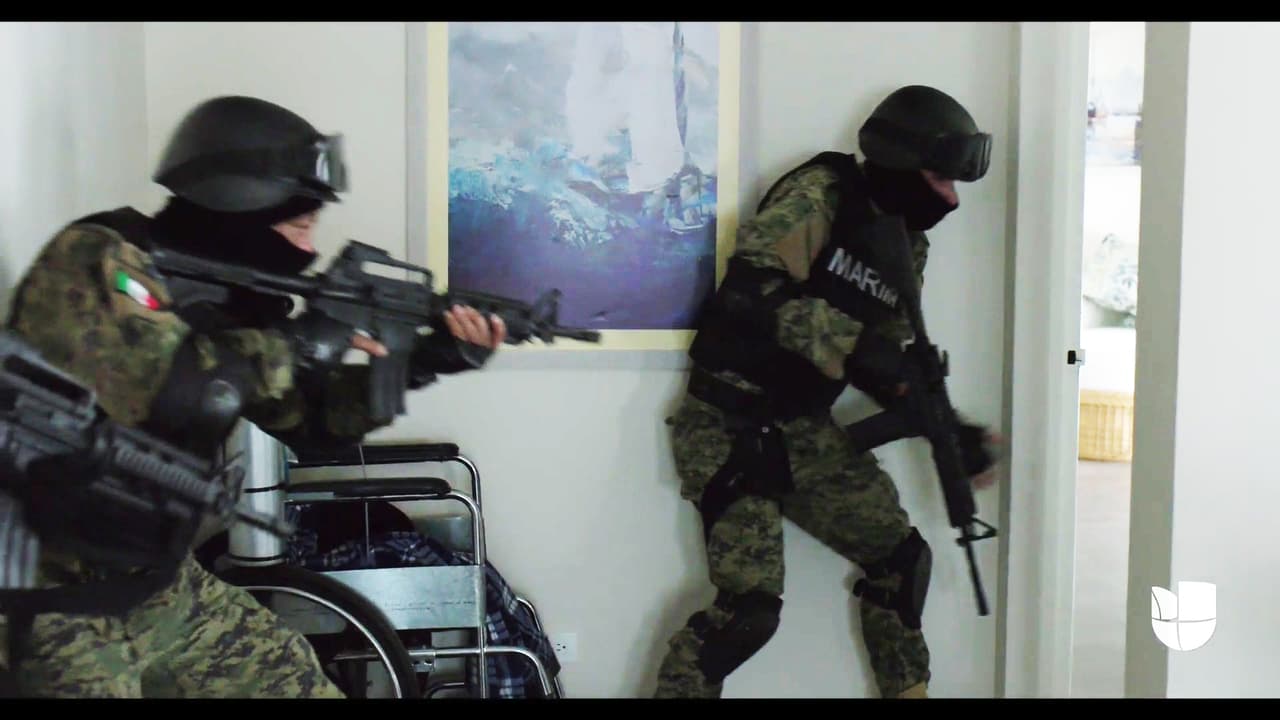 Los marinos irrumpieron sorpresivamente en el departamento para capturar al capo.