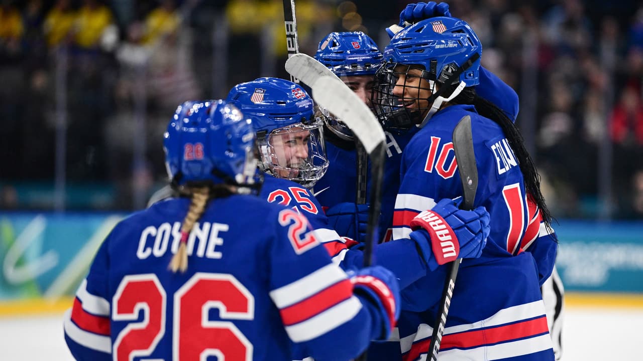 Estados Unidos golea a Suecia y regresa a la Final del hockey sobre hielo femenino