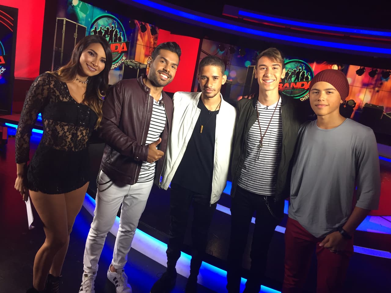 Patricia y José compartieron con los exparticipantes de la primera edición de La Banda, Joshua, Jaime y Sebastián, entre otros invitados en la primera grabación del programa.