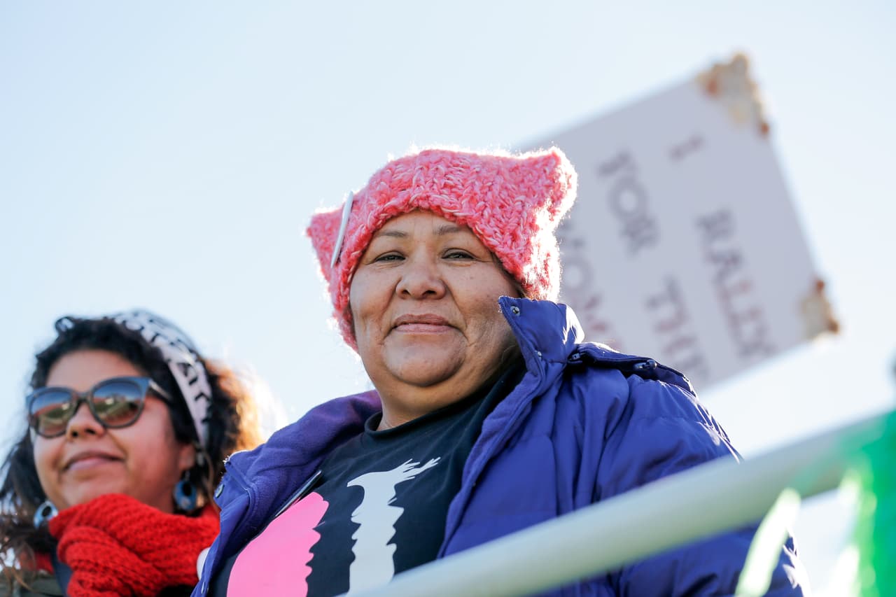 Patricia Salazar viajó de Los Ángeles, California, a Las Vegas para asistir al evento: "Estamos aquí porque tenemos el poder de hacer más grande este movimiento y no permitir que se violen nuestros derechos.
<b>Todos tenemos amigos, familiares, vecinos que son jóvenes DACA.</b> Los políticos quieren nuestro trabajo, pero no quieren darnos los privilegios que merecemos".