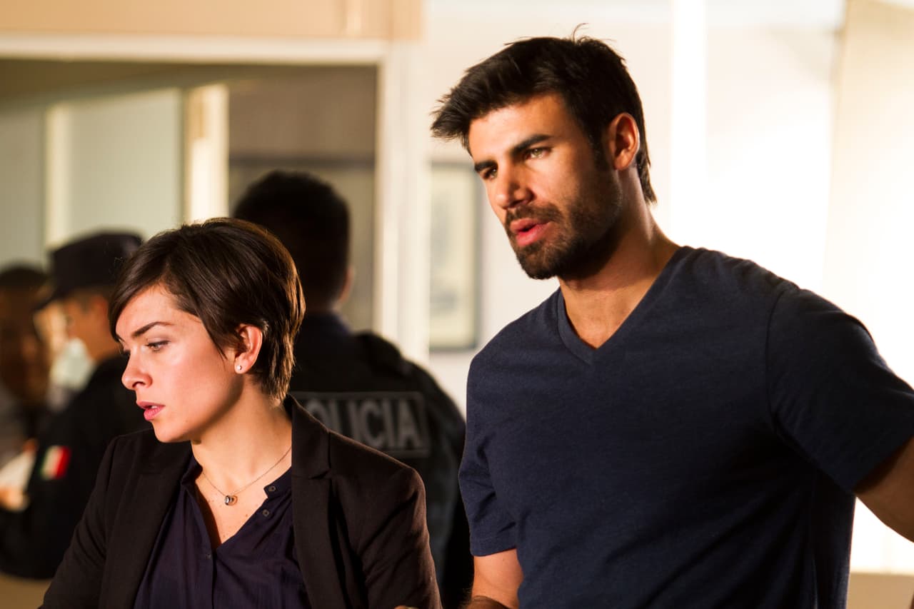 ¿Dave podrá salvar a Yolanda y atrapar a los Lucio? No te pierdas 'La piloto' de lunes a viernes a las 10PM/ 9C por Univision.