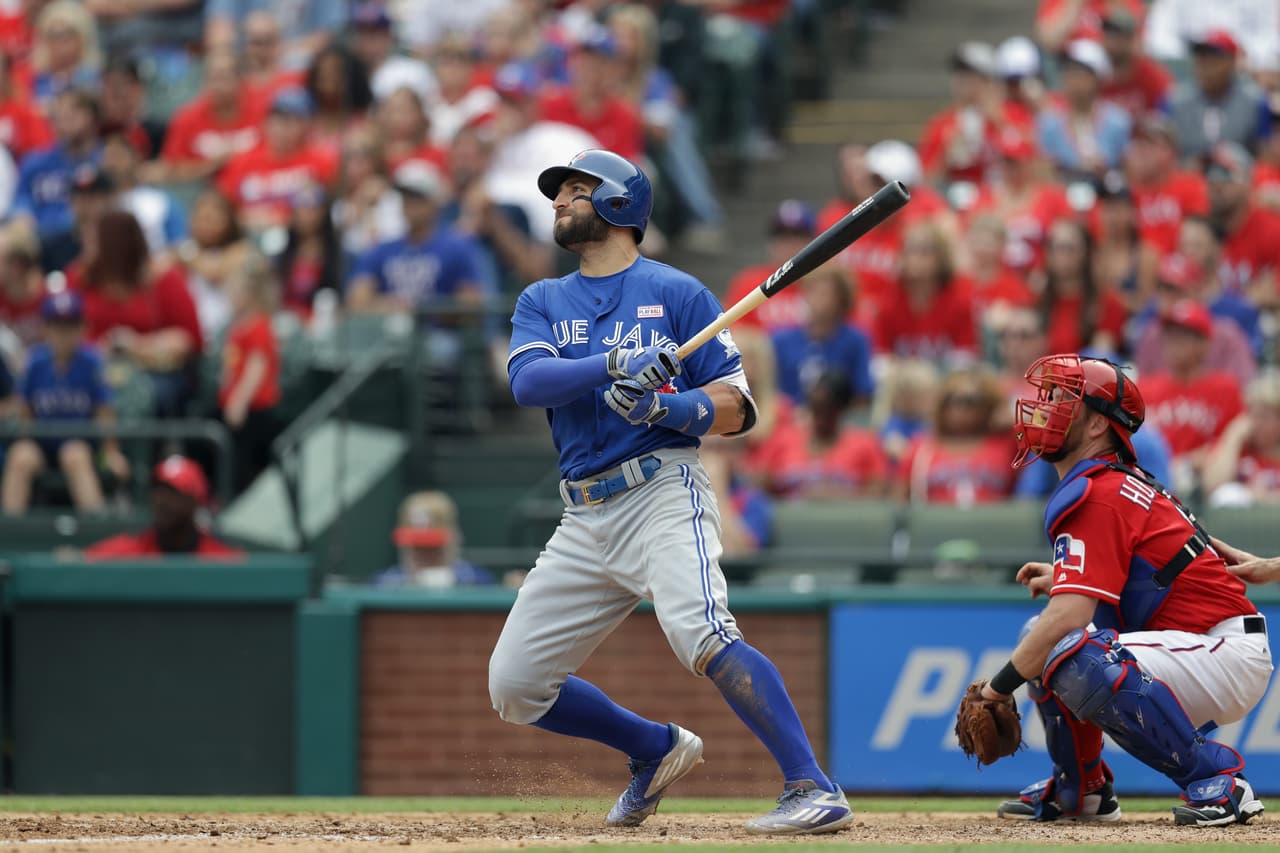 Finalmente, tras el altercado, Texas ganó 7 a 6 a Toronto. Ambos jugadores podrían ser multados y suspendidos