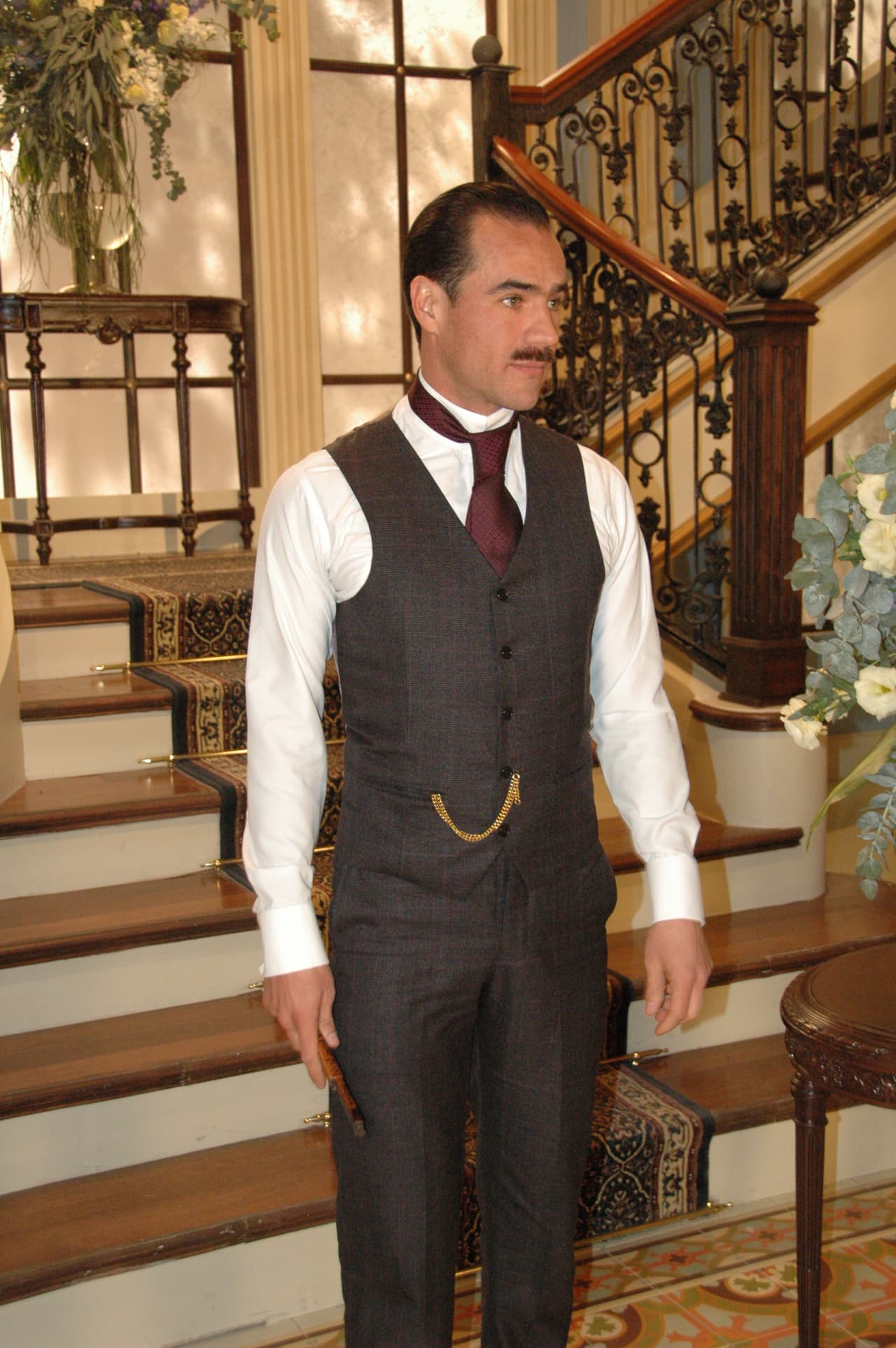 A Jorge Poza lo veremos haciendo maldades en esta historia.