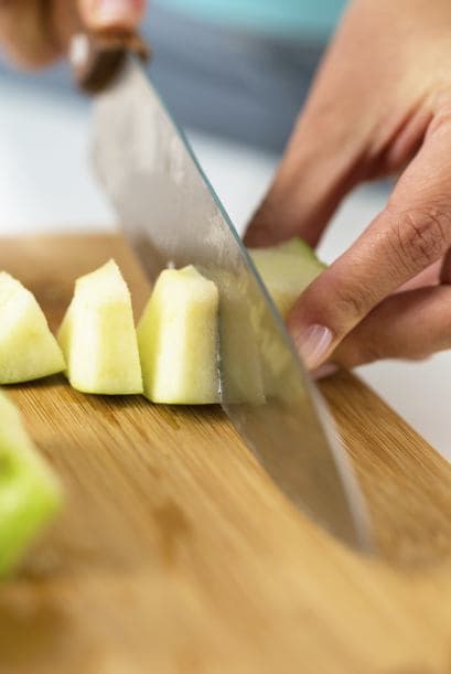 “Un dado es suficiente para premiar a tu cachorro. ¡Ellos valoran el simple acto de que les convidemos!”, menciona Costaza.